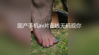 粉面御姐范美少妇，道具刺激阴蒂自慰，第一视角假屌演绎口交精湛技术