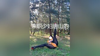  大奶子骚女技师~骑在身上乳推按摩，埋头抓屌一顿舔，扒开短裤，用屌一顿磨蹭